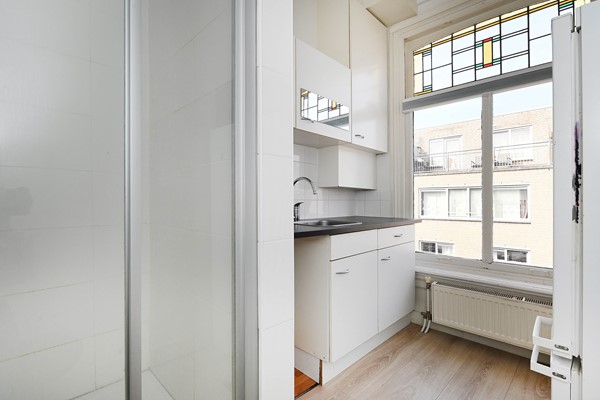 Medium property photo - Witte de Withstraat 32A, 2518 CV Den Haag
